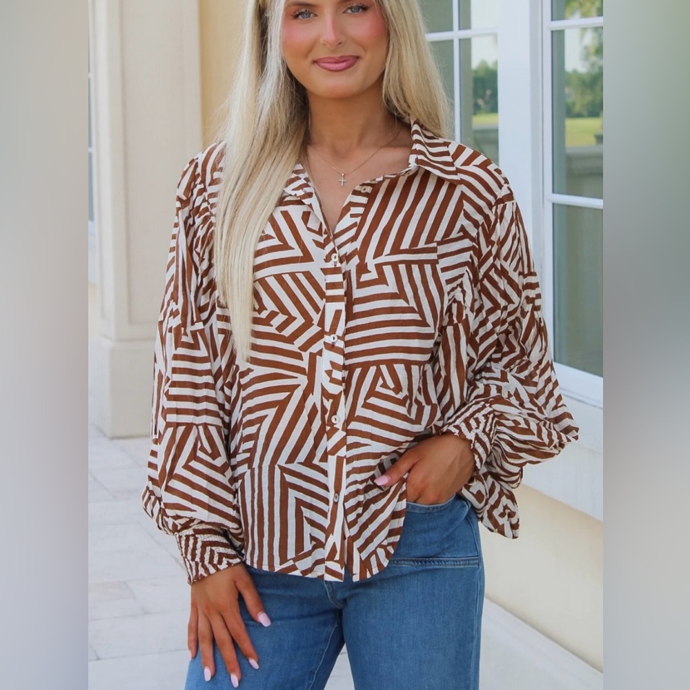 ee:some Geometric Stripe Blouse. Size S. NWT